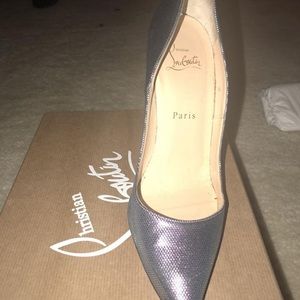 Christian Louboutin So Kate